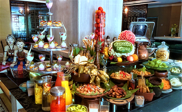 Buka Puasa Selera Nusantara di Melia Purosani Yogyakarta