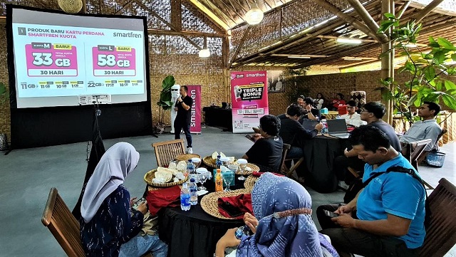 Sambut Ramadan, Smartfren Manjakan Pelanggan Lewat Triple Kejutan dengan Bonus Kuota Selama Satu Tahun