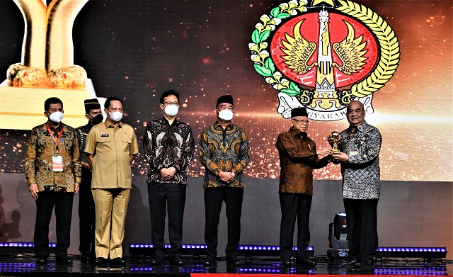 Pemda Daerah Istimewa Yogyakarta Raih Universal Health Coverage Award 2023 