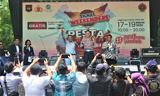 SIGNAL WEEKENDERS Daerah Istimewa Yogyakarta, Pembayaran Pajak Kendaraan Secara Digital