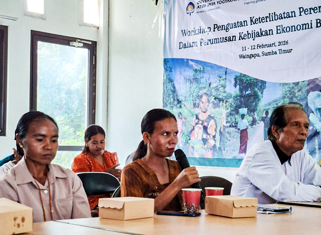 Universitas Atma Jaya Yogyakarta Dukung Perempuan SUMBA TIMUR Dalam Perumusan Kebijakan Ekonomi