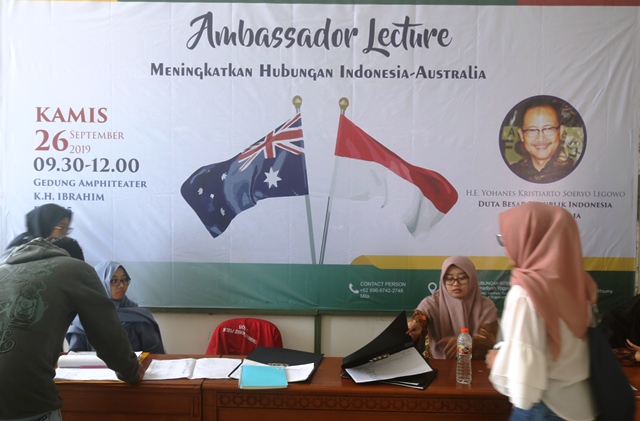 Duta Besar RI untuk Australia Berbagi Ilmu Dengan Mahasiswa Universitas Muhammadiyah Yogyakarta