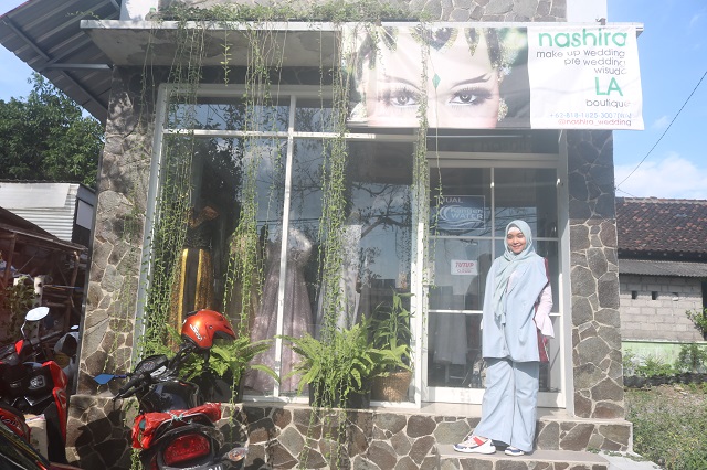 Lanny Amborowati Produksi Air Berkualitas Alkalin, Antioksidan dan Micro-Cluster, Jaga Kesehatan Badan