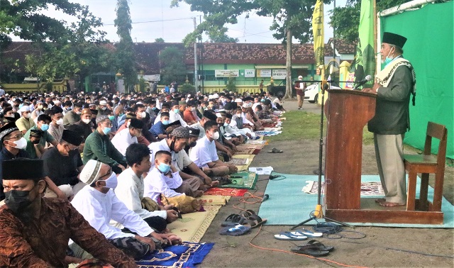 Tingginya Antusiasme Muslim Tamantirto, Kasihan, Bantul, Ikuti Sholat Iedul Fitri Di Lapangan Tamantirto, Senin pagi, 2 Mei 2022.