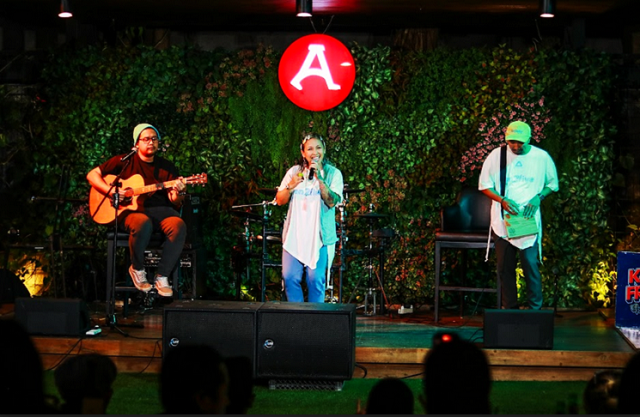 Melepas Penat Di BARLEY n BARREL, Social House ARTOTEL Suites Bianti Yogyakarta  