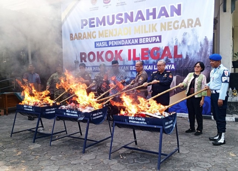 BEA CUKAI YOGYAKARTA Musnahkan Barang Ilegal, Demi Penegakan Hukum