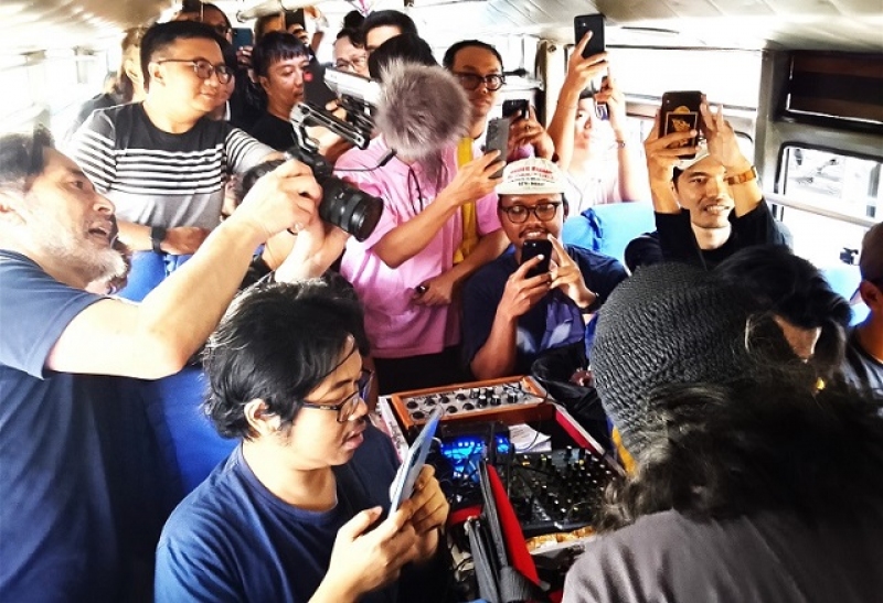 GAUNG 2026: Musik Elektronik Didalam Bus KOPATA Gemparkan Kota Jogja