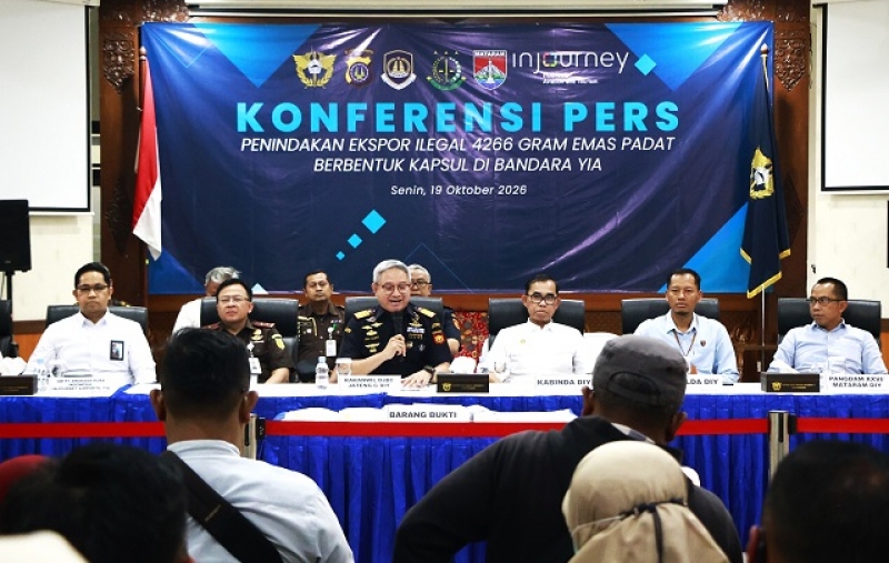 BEA CUKAI Yogyakarta Gagalkan Upaya Ekspor 4,2 Kilogram Padatan Emas Di Bandara YIA